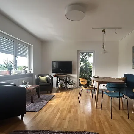 Apartment Buecherkiste Hetzerath